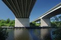 under_the_viaduct_h.jpg