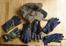 Gloves 3.jpg