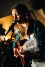 Brit 0604 - 17 of 25 - A1102113.jpg