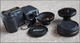 Camera Nikon Coolpix 990 with lenses DSC01857.JPG