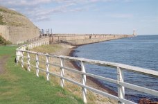 gold 200 OM10 tynemouth pier.jpg