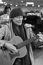 Busker 3.jpg Busker 3.jpg