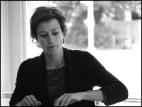 Woman lunching at Innsbruck Baguette G2 1170592.JPG