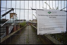 Mallison Bridge Closed at Exeter Quay D60_4332.jpg Mallison Bridge Closed at Exeter Quay D60_4332.jpg