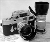 Leica M3 with 90mm lens.jpg Leica M3 with 90mm lens.jpg