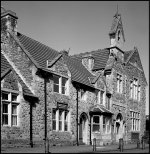 School building Swindon Old Town Hasselblad 0903010.jpg