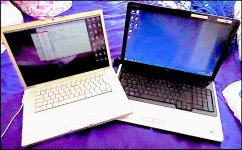 MacBook Core-2 15 inch and Dell Inspiron 1850 TZ7 0P1040053.jpg