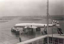 Lockheed Constellation at Heathrow circa 1957.jpg