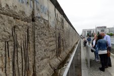 berlin wall.JPG