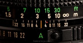 Manual-focus-lens-distance-scale.jpg Manual-focus-lens-distance-scale.jpg