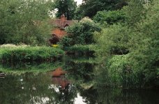R1-02811-012A_Adj Avon cottage.jpg