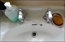 Plumbing bathroom sink taps  FZ82 P1010481.JPG