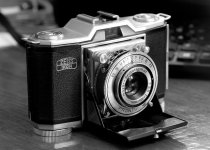 Zeiss Ikon Contina.JPG Zeiss Ikon Contina.JPG