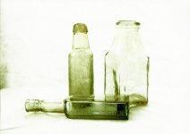 Glass bottles with colorize, green 2.jpg Glass bottles with colorize, green 2.jpg