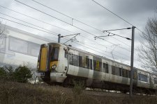 train4v1024.jpg train4v1024.jpg