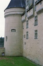 Contax RTS 4th Film Rochechouart Chateau Tower.jpg