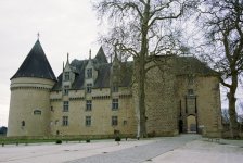 Contax RTS 4th Film Rochechouart Chateau.jpg