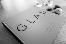 Glas -011.jpg Glas -011.jpg