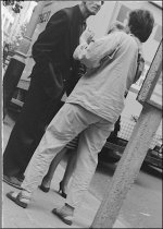 Confrontation in London Rollei 35B 1991 44-11.jpg