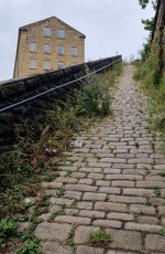 Halifax snicket.jpg Halifax snicket.jpg
