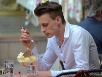 Nikon D5100 B0043.JPG