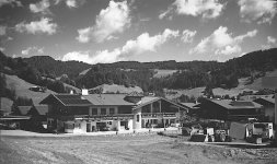 Niederau Austria Zeiss Mess Ikonta B9.jpg