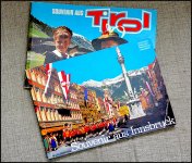 Austrian souvenir picture books FZ82 P1010863.jpg