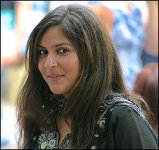 Indian girl at Swindon Mela CAN_4326.jpg