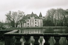 Chateau de Neuil Lake and Ballestrade Scan.jpg