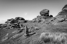 014a Greta Links Tor BW 06-1000540 PS Adj Upload.jpg