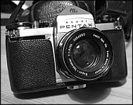 Pentax SV in half ever ready case.JPG