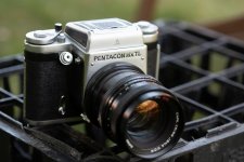 Pentacon Six-2.JPG Pentacon Six-2.JPG