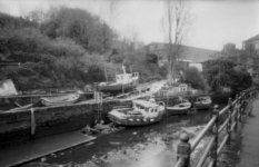 2026-3-26 Fed 4 pinhole, Adox HR50, HC110 Dil H 9m, 019.jpg