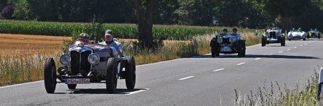 DSC_9682-c.jpg