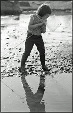 Kirsten fishing Praktica Nova 1977_02_19.jpg Kirsten fishing Praktica Nova 1977_02_19.jpg