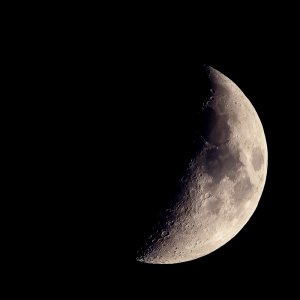 Crescent moon on 20/03/21