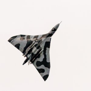 Vulcan XH558