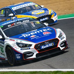 BTCC Brands Hatch-1.jpg