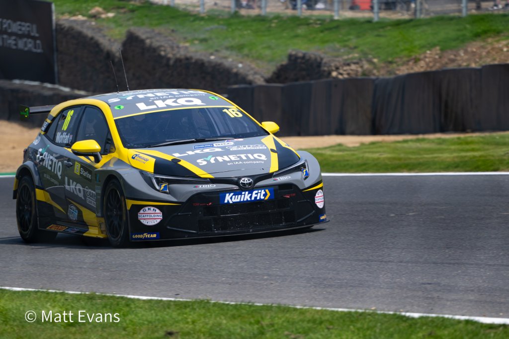 BTCC Brands Hatch-15.jpg