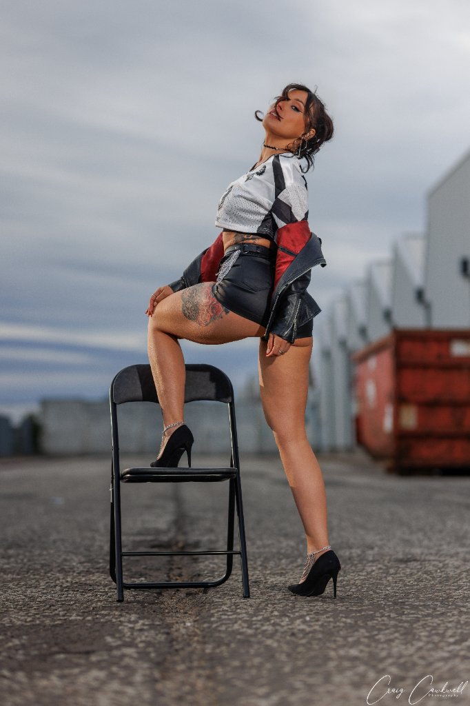 Desiree portrait fashion