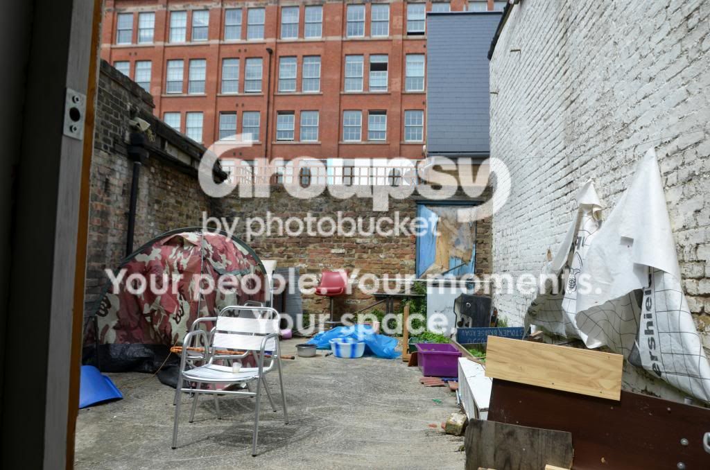 Courtyardmess_zpsf0446cd8.jpg