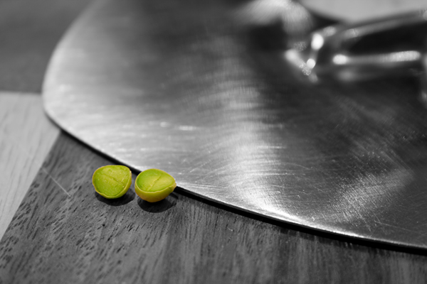 pea_chopped_selective_colour.jpg