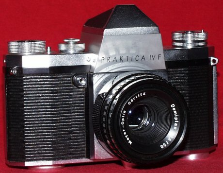 145_Praktica_IV_F_front.jpg
