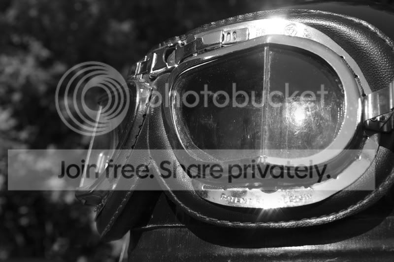 goggles.jpg