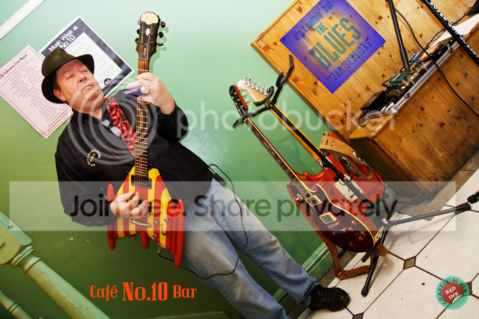 No10_Nick_00513R.jpg