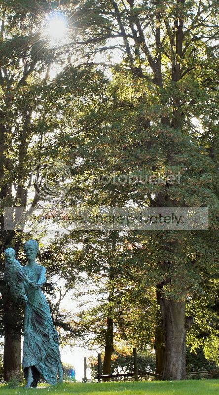 Statue.jpg