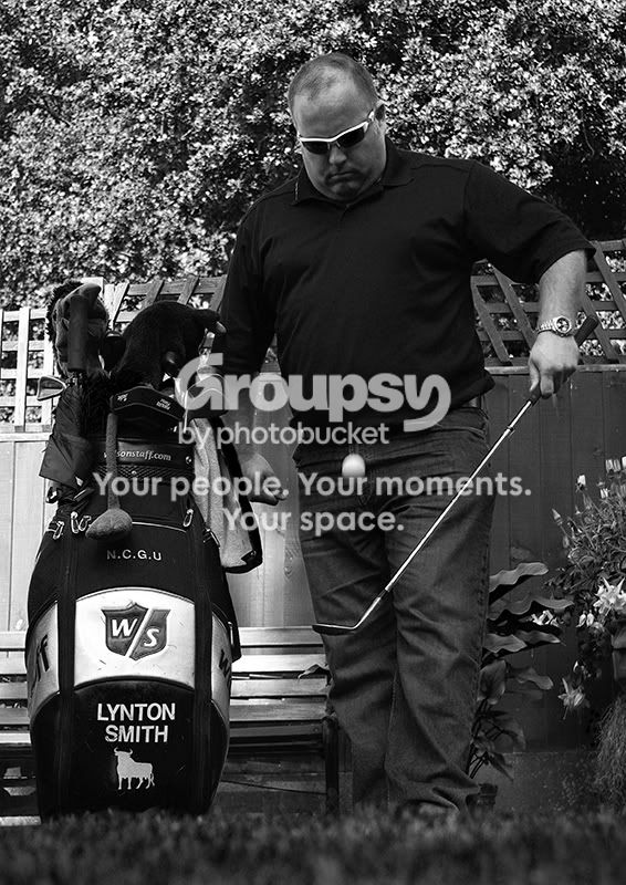 playbw800.jpg