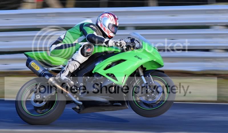 wheelie5.jpg