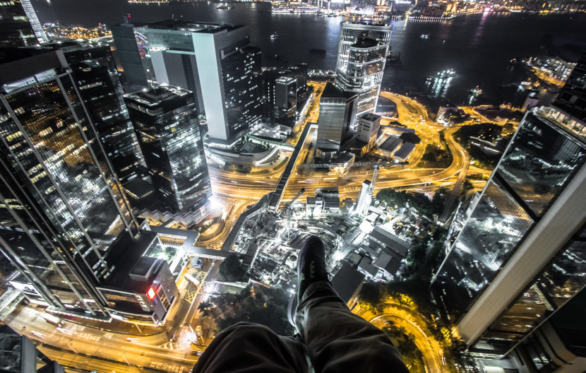 Hong-Kong-Rooftopping-Perfect-View-830x528.jpg