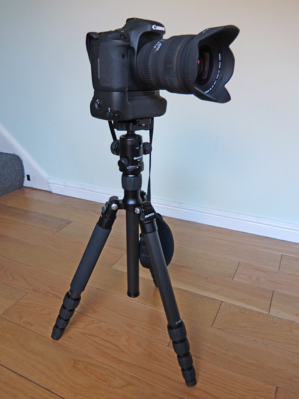 tripod.jpg